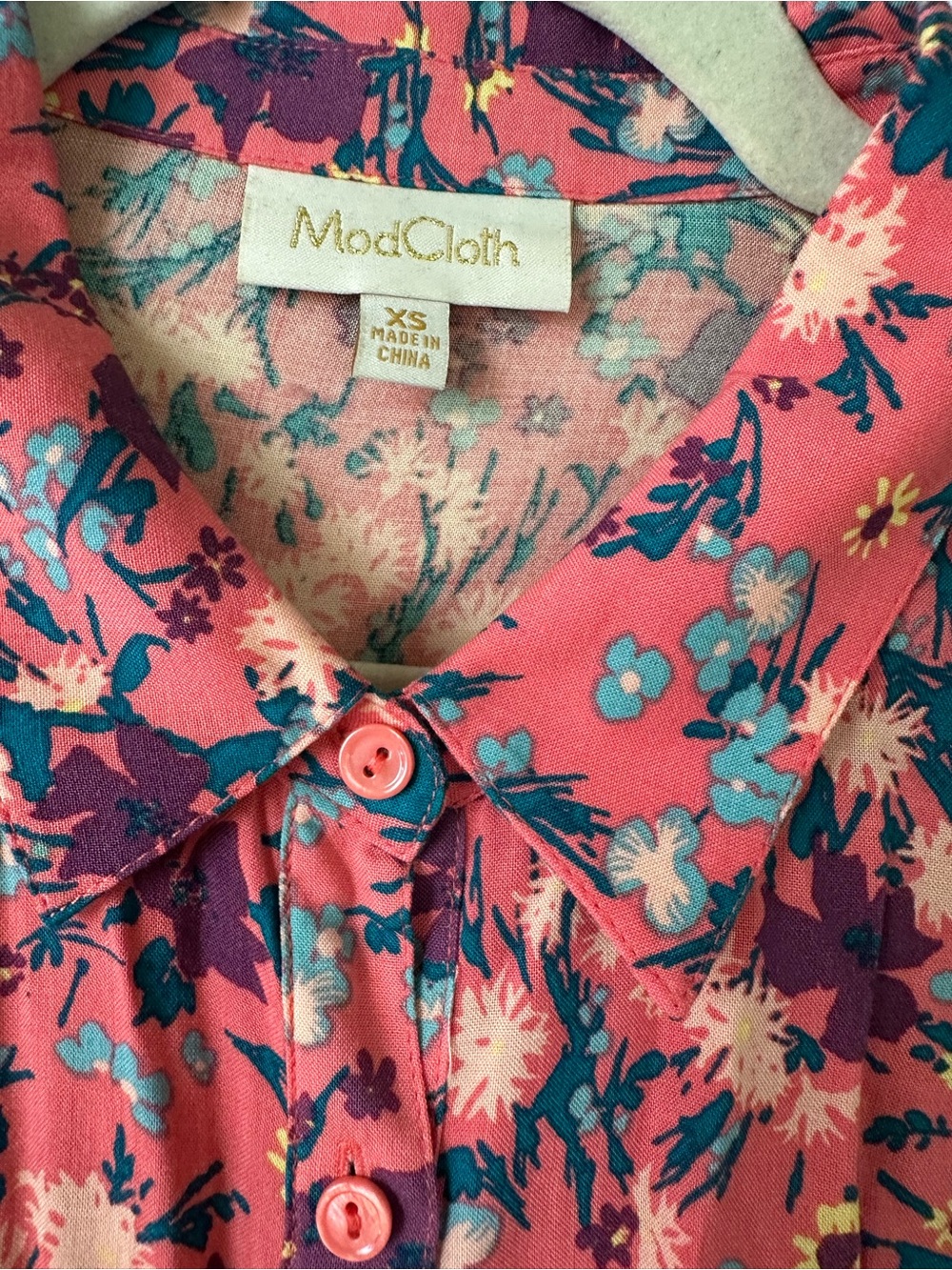 Floral ModCloth button-up - Picture 3 of 5